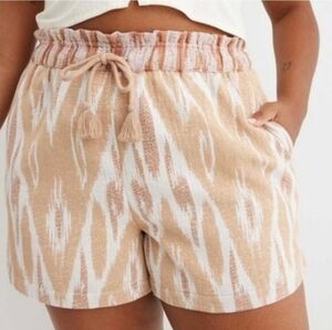 aerie High Waist Ikat-Print Shorts in Beige & White Cotton Vacay Boho Large